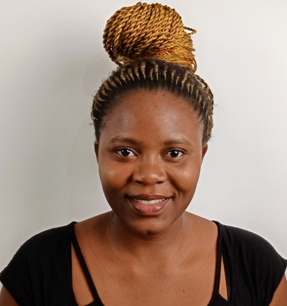 Carol Milandu - Translator